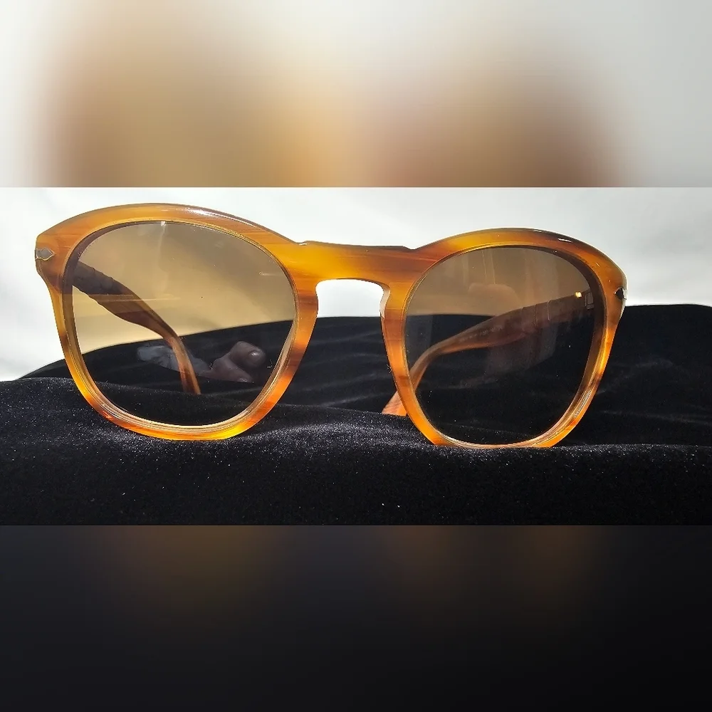 Persol questions leave